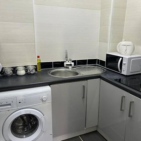 Апартаменты Cozy Downtown Studio Flat In Шефилд Экстерьер фото